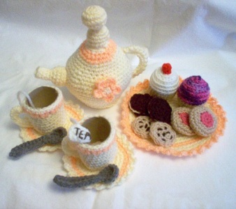 Peaches & Cream Teaset 18-pc